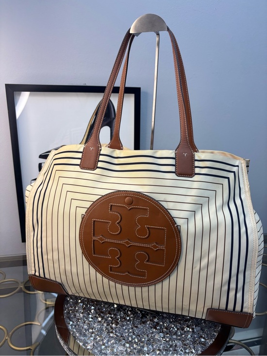 Tory Burch Handbags - Tory Burch Ella Printed Tote EUC
